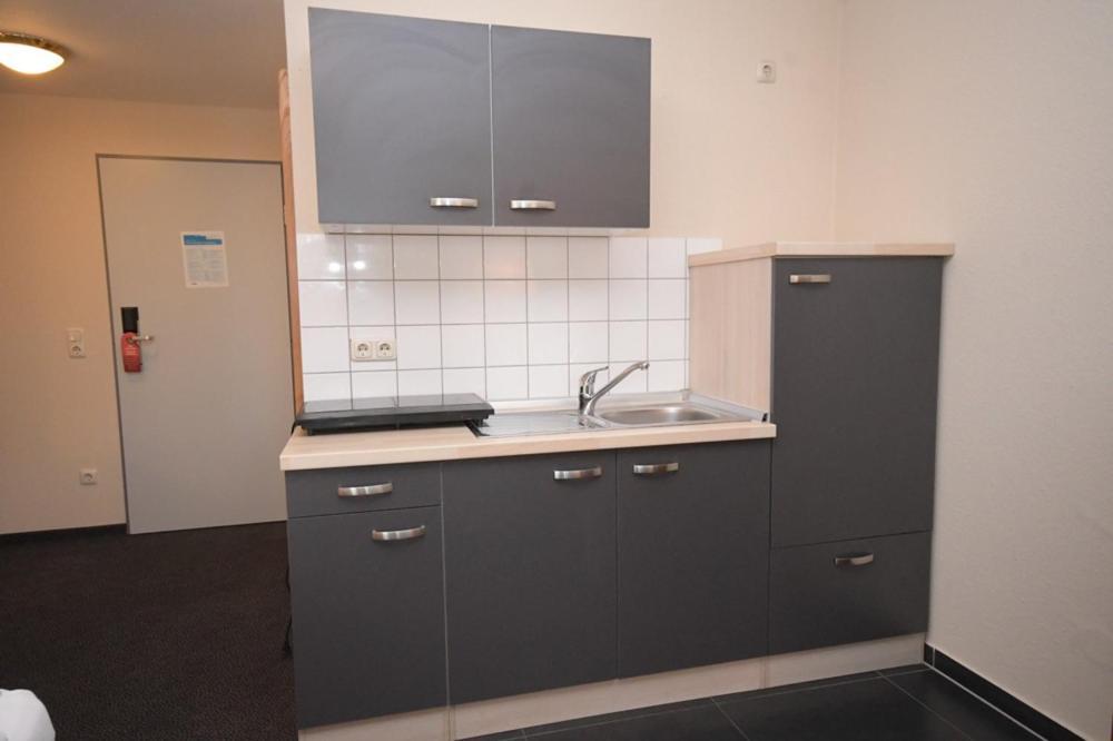 Gaestehaus Bavaria เรเกนส์บวร์ก ภายนอก รูปภาพ