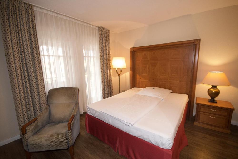 Gaestehaus Bavaria เรเกนส์บวร์ก ภายนอก รูปภาพ